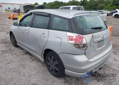 2005 Toyota Matrix Xr z USA, uszkodzony, nr VIN 2T1KR32E35C458489